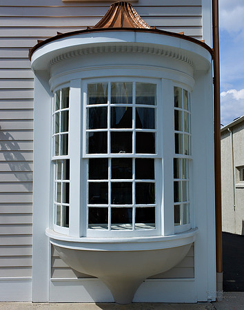 "Color, Doors, Objects, Scenery, Windows, Architecture, Automobiles, Artifacts"