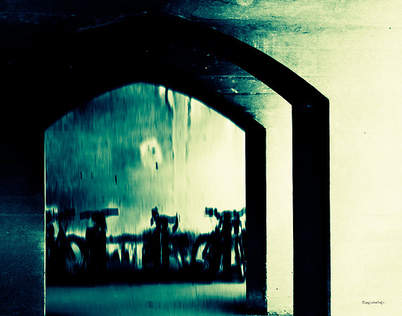 "Color, Doors, Objects, Scenery, Windows, Architecture, Automobiles, Artifacts"