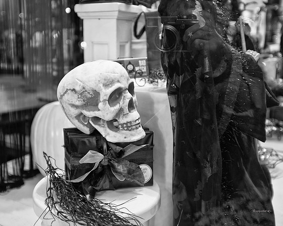 Facing The Glass