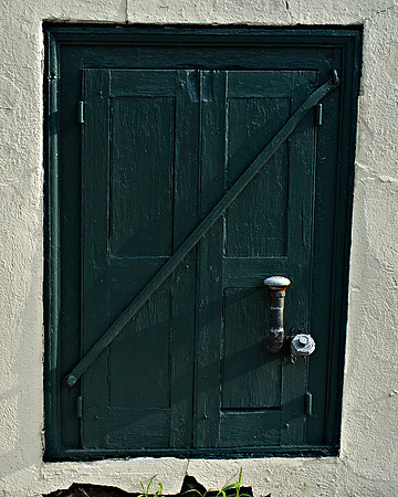 Color, Doors, Objects, Scenery, Windows, Architecture, Automobiles, Artifacts
