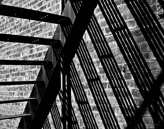 Waverly Alleyy Has Shadows 4