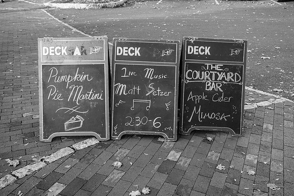 street photography, people, B&W, street scenes