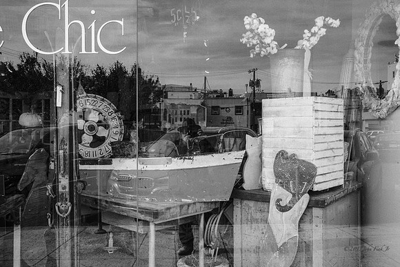 street photography, people, B&W, street scenes