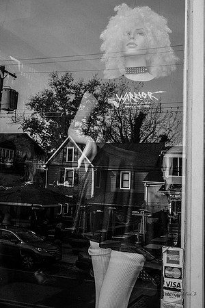 street photography, people, B&W, street scenes