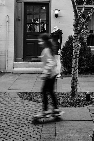 street photography, people, B&W, street scenes