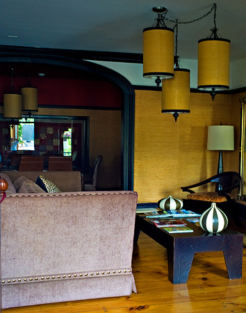 "Color, Doors, Objects, Scenery, Windows, Architecture, Automobiles, Artifacts"