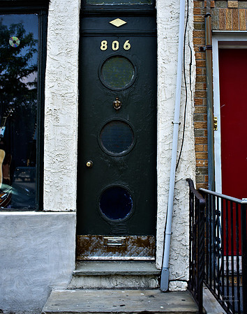 "Color, Doors, Objects, Scenery, Windows, Architecture, Automobiles, Artifacts"