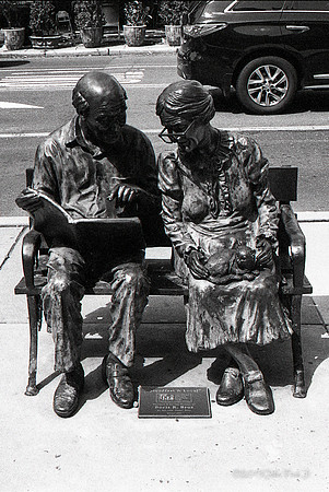 street photography, people, B&W, street scenes