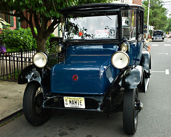 Color, Doors, Objects, Scenery, Windows, Architecture, Automobiles, Scooters, Artifacts