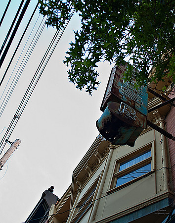 "Color, Doors, Objects, Scenery, Windows, Architecture, Automobiles, Artifacts"