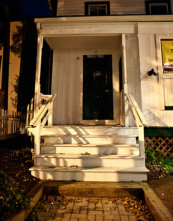"Color, Doors, Objects, Scenery, Windows, Architecture, Automobiles, Artifacts"