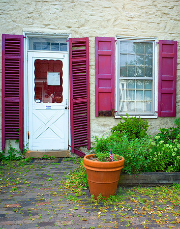 "Color, Doors, Objects, Scenery, Windows, Architecture, Automobiles, Artifacts"