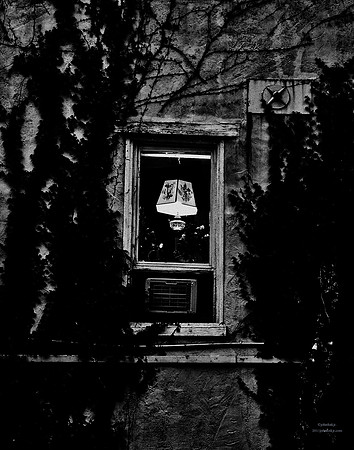The Midnight Lamp