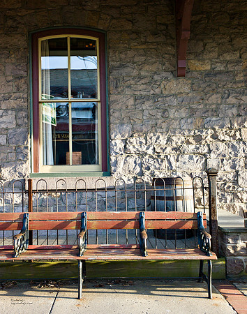 "Color, Doors, Objects, Scenery, Windows, Architecture, Automobiles, Artifacts"